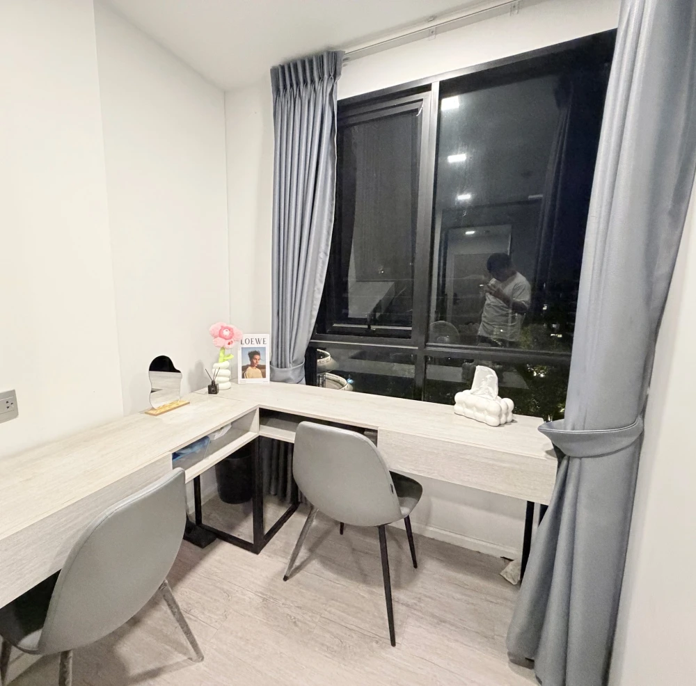For rent: Kave Ava, 8th floor, pool view, fully furnished, very livable. Interested? Check it out! Don't miss out!