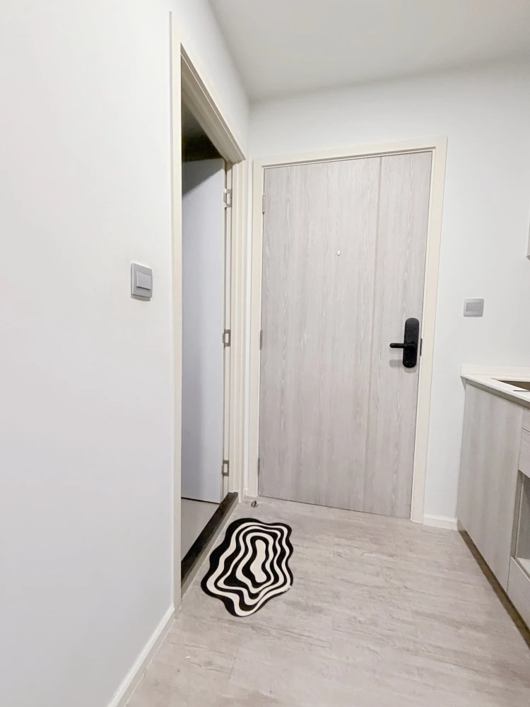 For rent: Kave Ava, 8th floor, pool view, fully furnished, very livable. Interested? Check it out! Don't miss out!