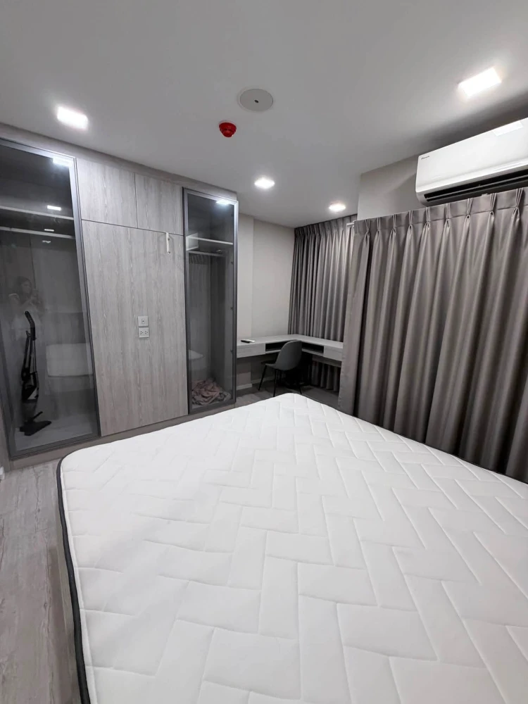 For rent: Kave Ava Building B, 4th floor, near the fire escape. Fully furnished and equipped with appliances. Ready to move in.