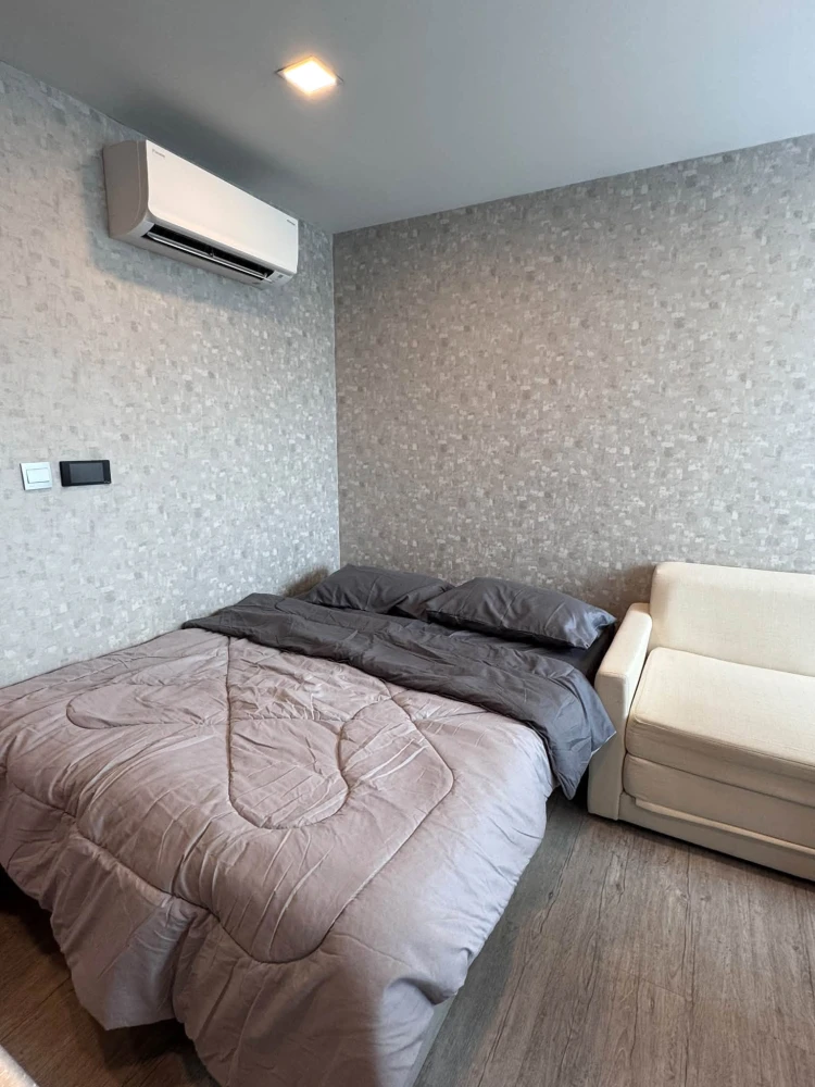 For rent: Kave Ava, 5th floor unit. The room is decorated in a coordinated style and comes fully furnished. Just bring your suitcase and move in! images