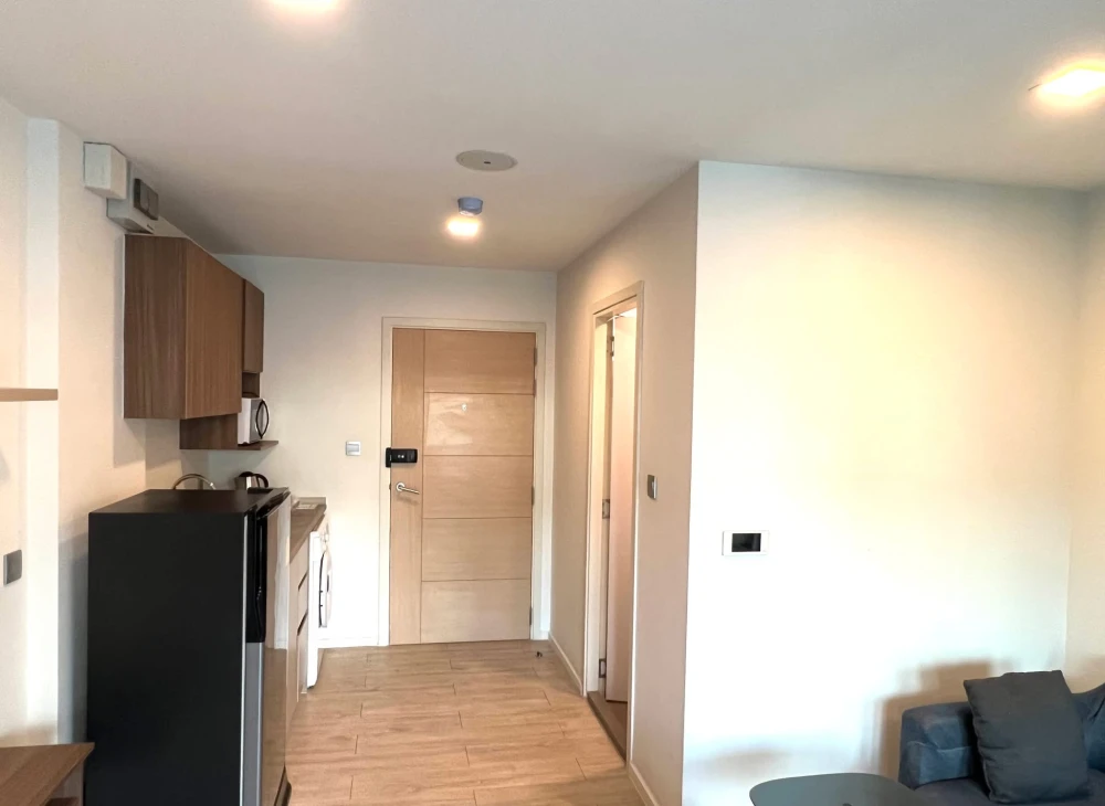 For rent: Kave Condo, 3rd floor, partitioned room, fully furnished, nice to live in. Hurry and reserve now. Don't miss out! Hurry!
