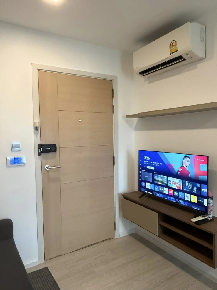 Kave Condo for rent, 8th floor. Nice room, fully furnished. Book now!