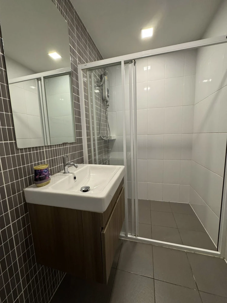 For rent: Kave condo, ready to move in, fully furnished, good price, hurry and book now.