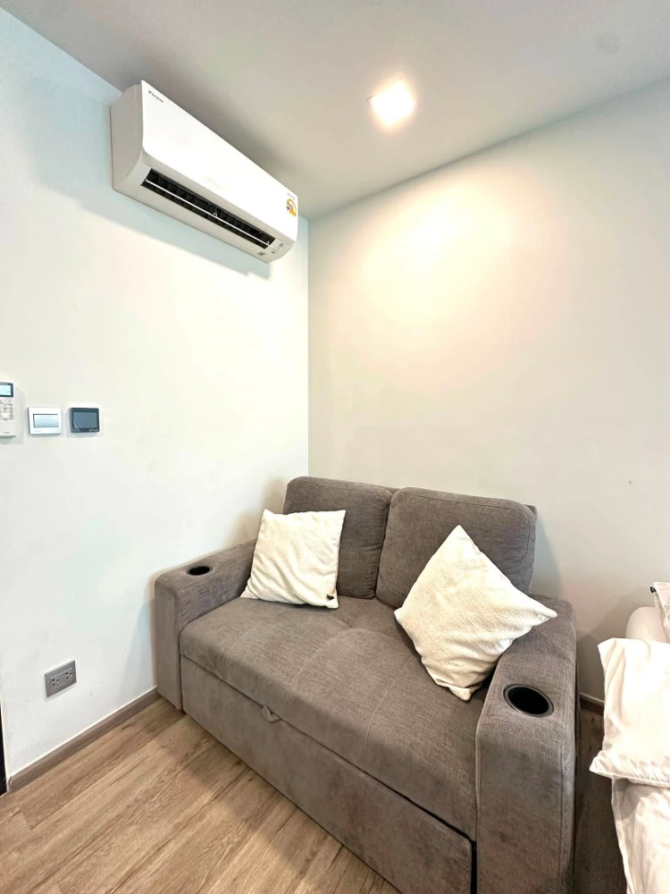 Condo for rent at Kave Embryo Rangsit, 2nd floor. Nice room, fully furnished. Book now!