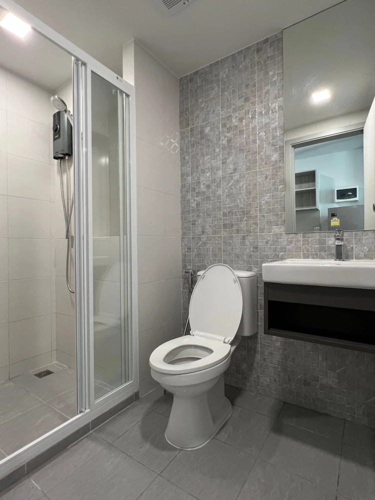 For rent: Kave Embryo Rangsit, 4th floor, nice room, fully furnished, book now.