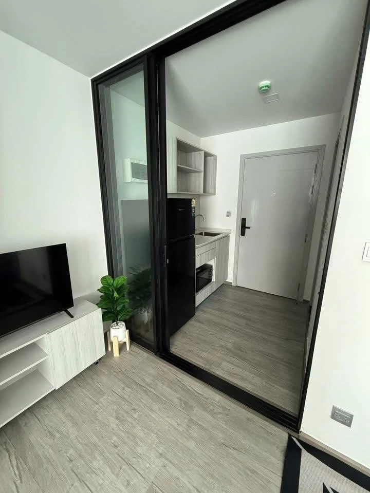 For rent: Kave Embryo Rangsit, 7th floor, open view, fully furnished, nice to live in. Reserve now, don't miss out!