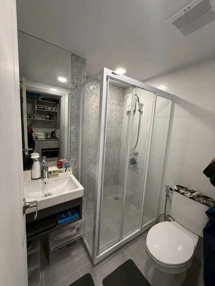 For rent: Kave Embryo Rangsit, ready-to-move-in room with full furniture, affordable price. Book now!