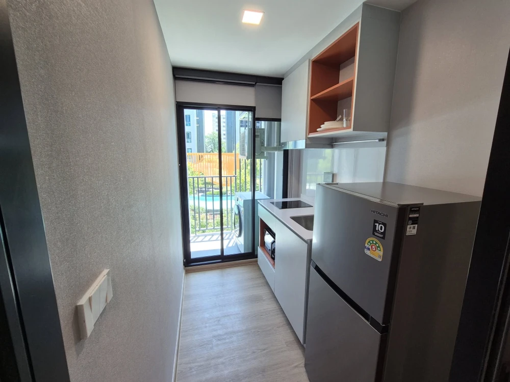 For rent: Kave Luminous Bangmod 1 Bedroom Exclusive, 4th floor, pool view. Convenient and fully furnished. Book now!