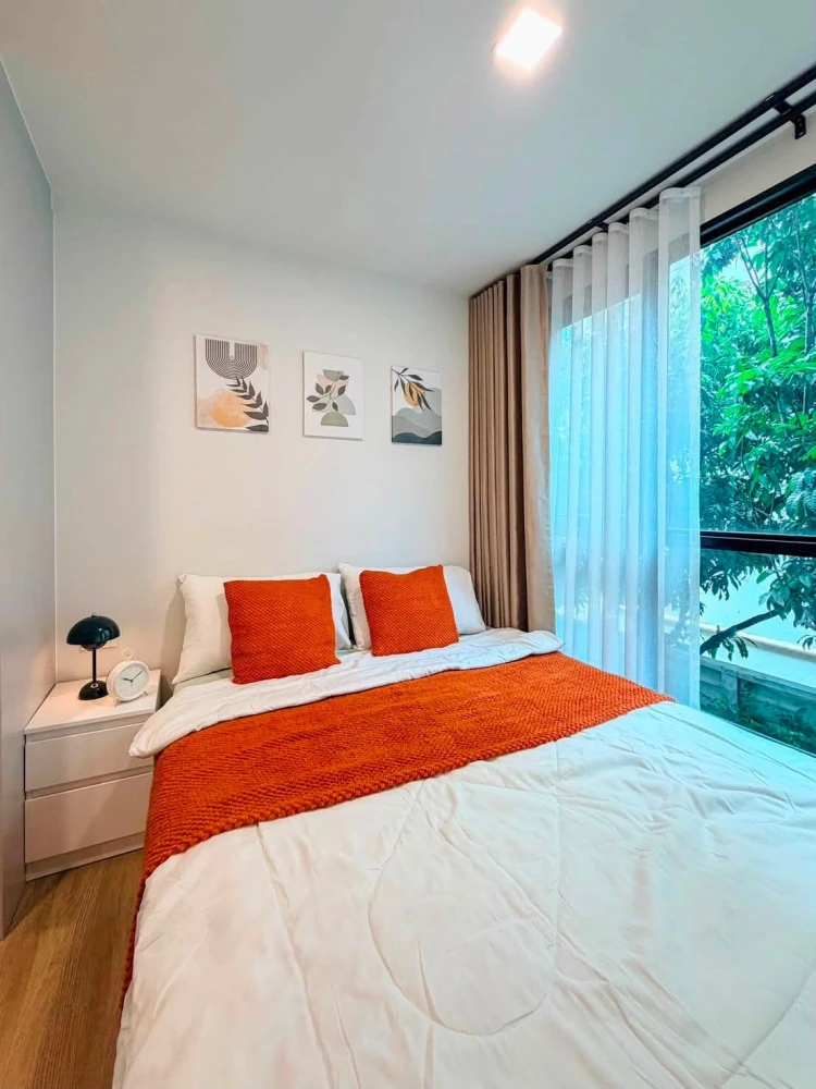 For rent: Kave Luminous Bangmod One Bed Exclusive. Perfect for those who love peace and quiet. Surrounded by trees, no noise. Book now!