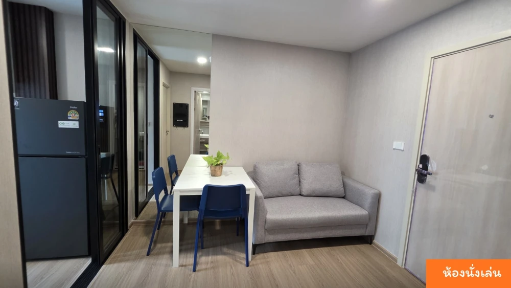 For rent: Kave Luminous Bangmod, 5th floor unit, fully furnished with full amenities and beautiful pool view. Don't miss out on this great deal!