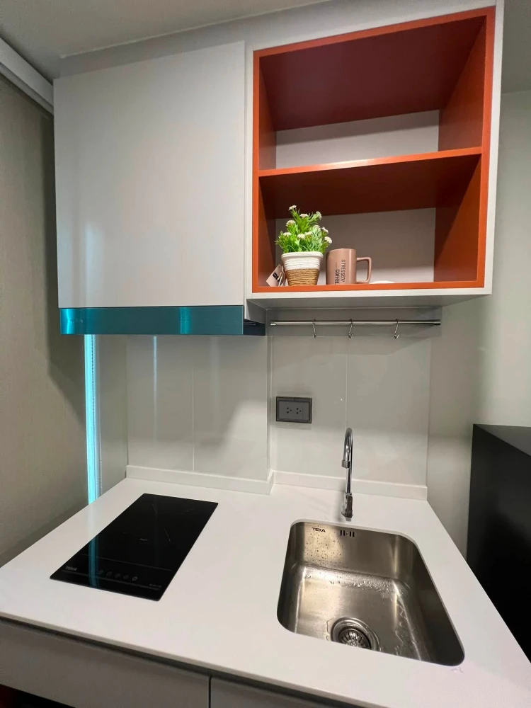 Kave Luminous Bangmod for rent, 6th floor, fully furnished with complete amenities and city view. Book now!