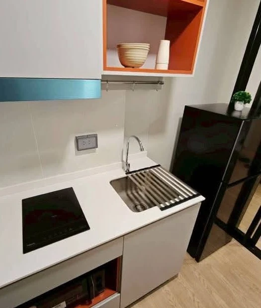 For rent: Kave Luminous Bangmod, 7th floor unit, fully furnished, prime location. Don't miss out!