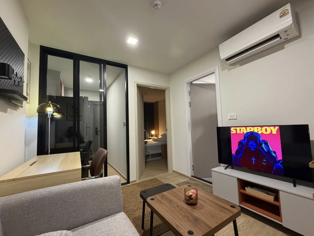 For rent: Kave Luminous Bangmod. Nice, fully furnished room with pool view. Don't miss out!