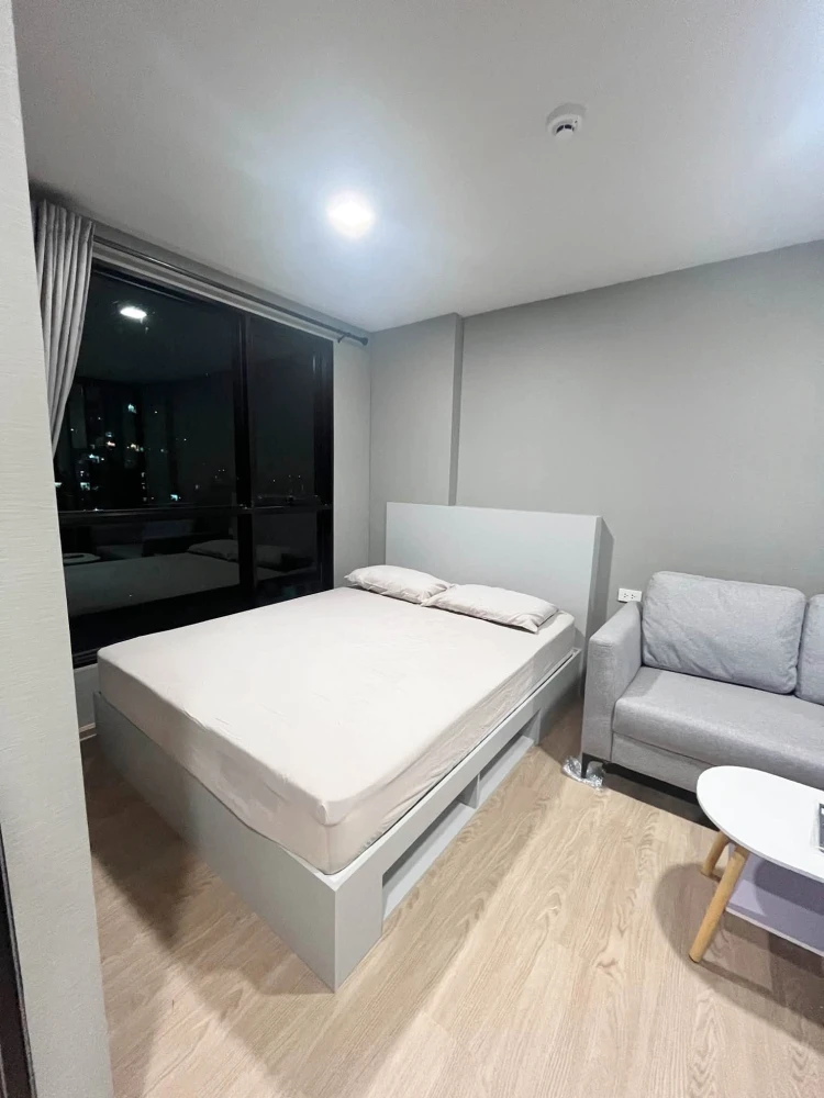 For rent: Kave Luminous Bang Mod, premium and stylish room with excellent functionality and a walk-in closet. A must-see!