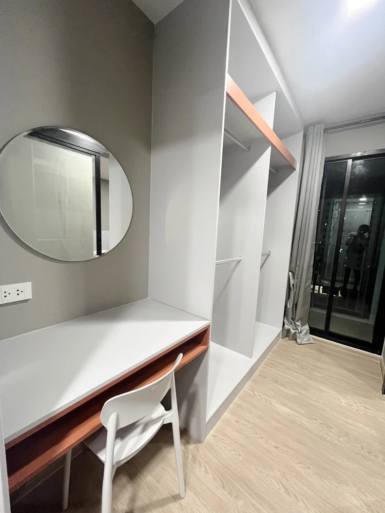 For rent: Kave Luminous Bang Mod, premium and stylish room with excellent functionality and a walk-in closet. A must-see!