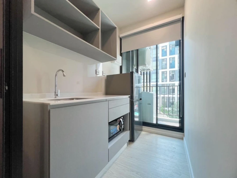 For rent: KAVE Pop Salaya, 4th floor, beautiful room, fully decorated, ready to move in immediately. Book now, don't wait.