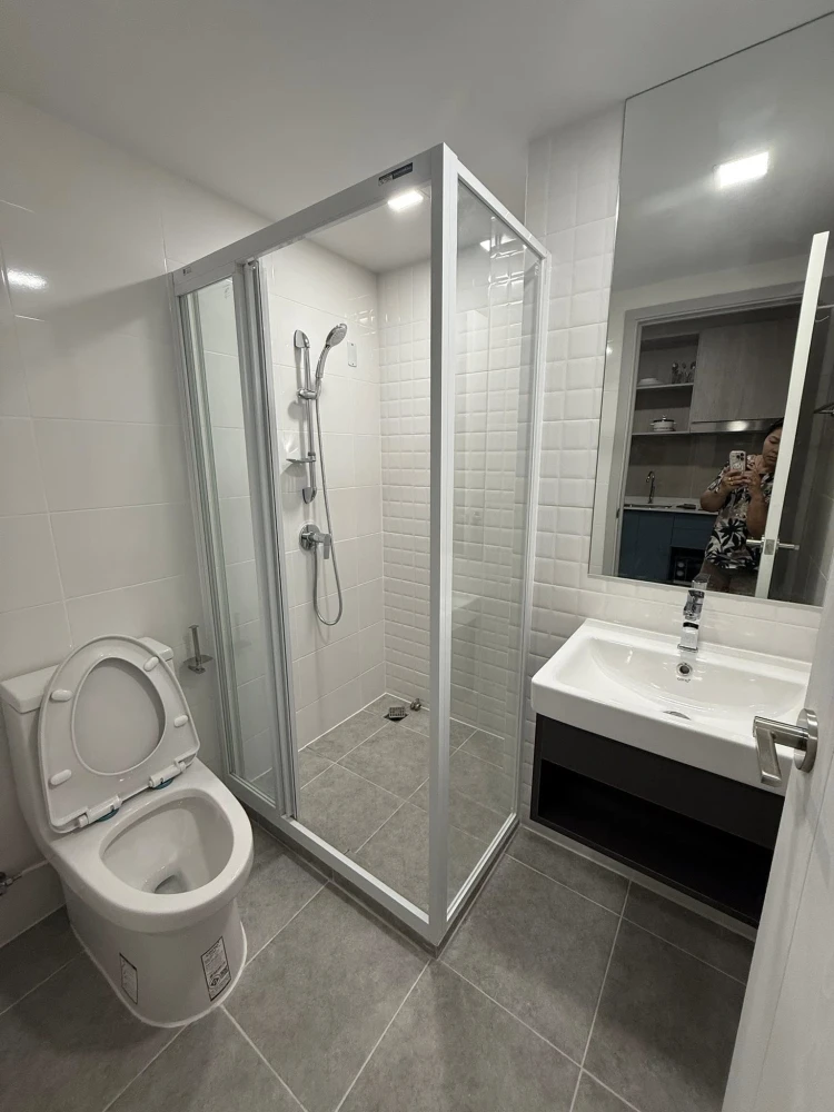For rent: Kave Seed Kaset, a room with separate partitions, perfectly divided into zones, a great price. Come reserve today, don't miss out!