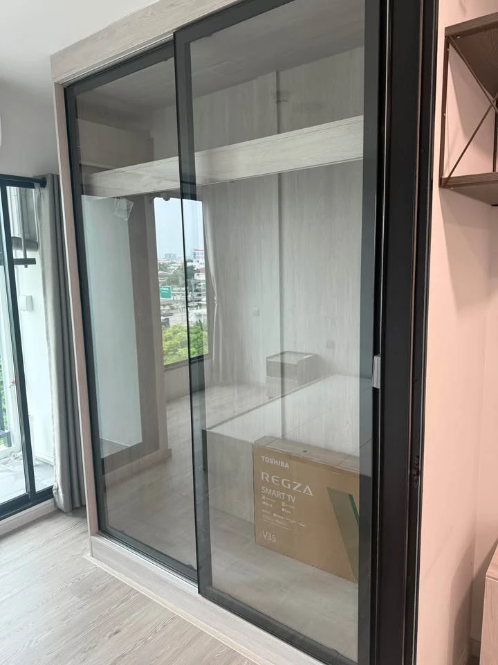 For rent: Kave Seed Kaset, 6th floor unit. Fully furnished, including a washing machine. You can't miss this opportunity!