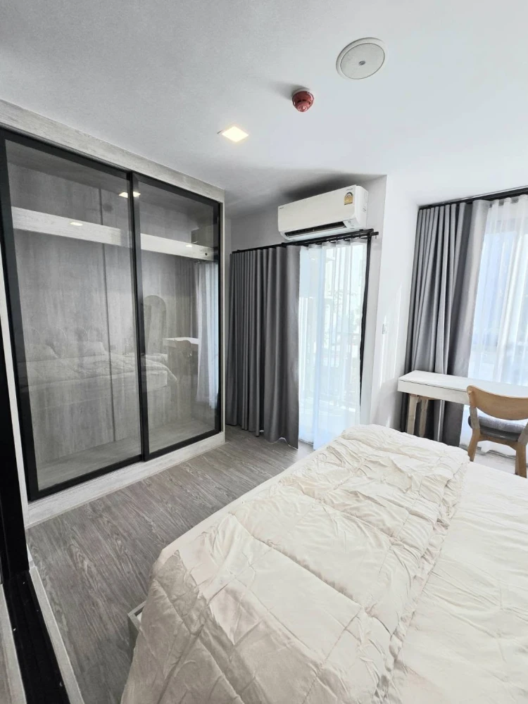 For rent: Kave Seed Kaset, corner unit, on the same floor as the fitness center and swimming pool. Quiet and peaceful, perfect for relaxation.