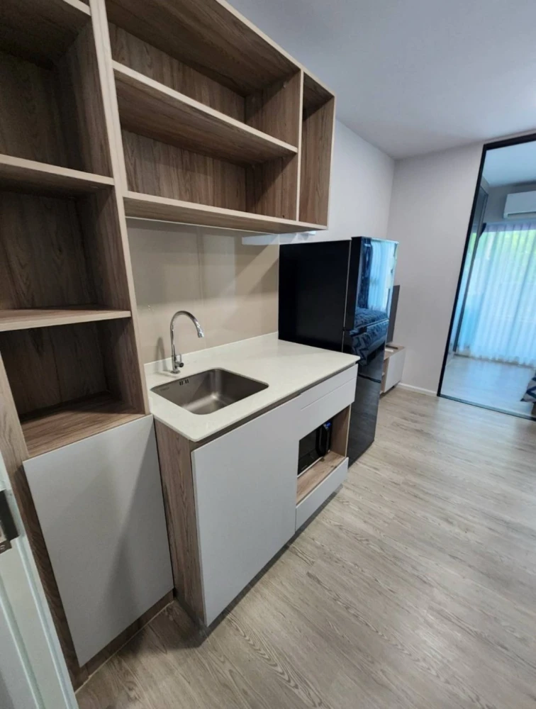 For rent: Kave Town Colony, 2nd floor, pool view, fully furnished, book now.