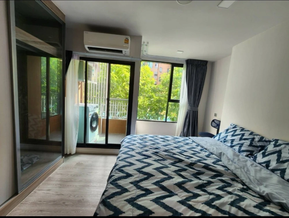 For rent: Kave Town Colony, 2nd floor, pool view, fully furnished, book now.