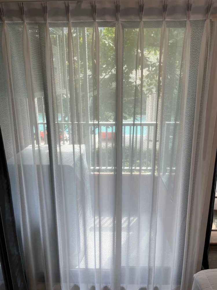 For rent: Kave Town Colony, 2nd floor, pool view, fully furnished room, nice to live in, book now, don't miss out.