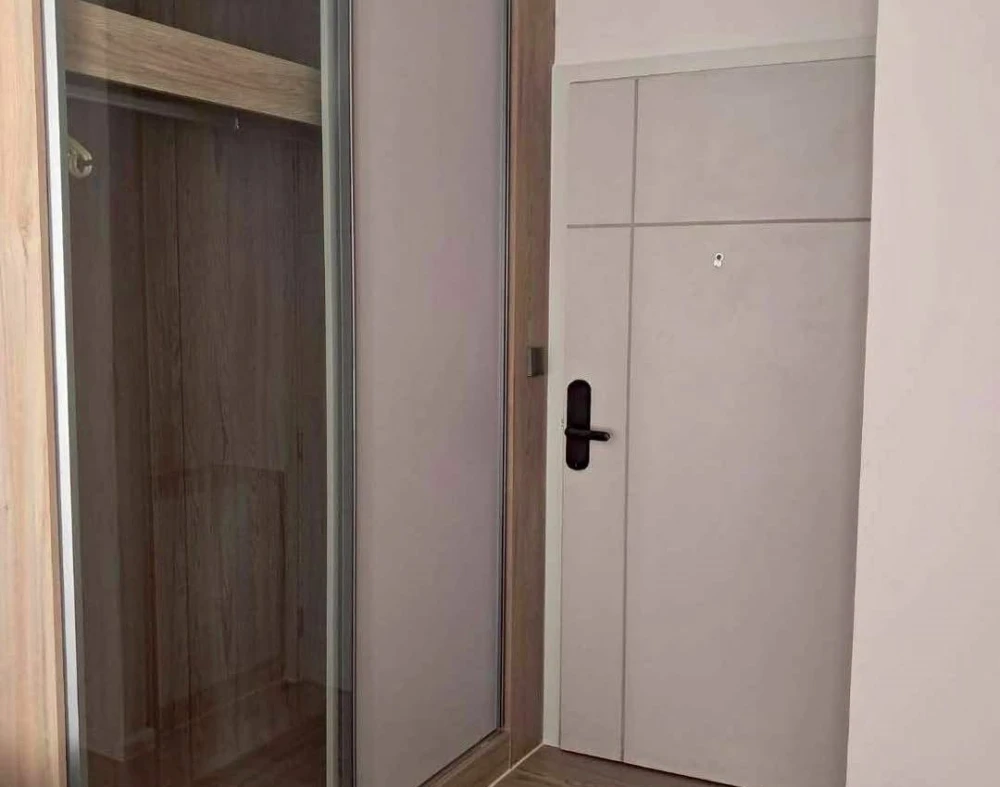 Kave Town Colony for rent—a lovely, fully furnished unit. Just bring your suitcase and move right in!