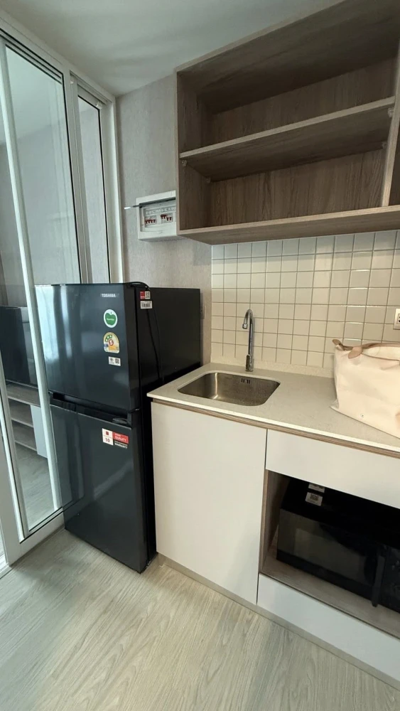 For rent: Kave Town Island, 2nd floor, outside view, fully furnished room, ready to move in, book now, don't miss out.
