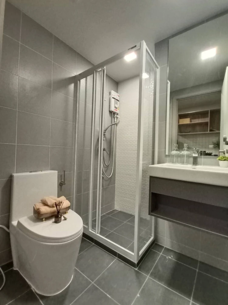 For rent: Kave Town Island, 3rd floor, pool view, fully furnished, ready to move in. Reserve now, don't miss out!