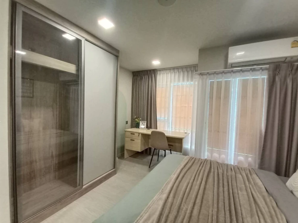 For rent: Kave Town Island, 3rd floor, pool view, fully furnished, ready to move in. Reserve now, don't miss out!