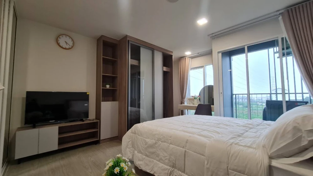 For rent: Kave Town Island, 5th floor, fully furnished room, ready to move in. Interested? Reserve now, don't delay.