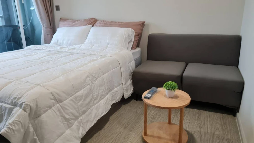 For rent: Kave Town Island, 5th floor, fully furnished room, ready to move in. Interested? Reserve now, don't delay.