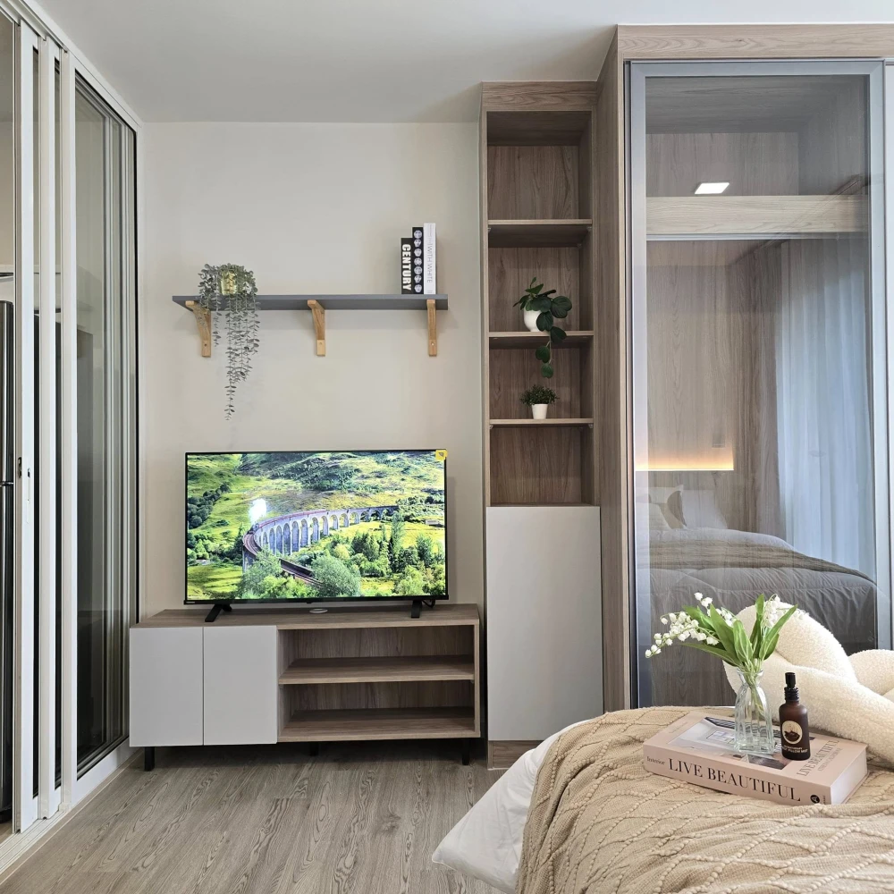 For rent: Kave Town Island, 6th floor, outside view, high view, comfortable for the eyes, beautiful room, fully furnished, book now.