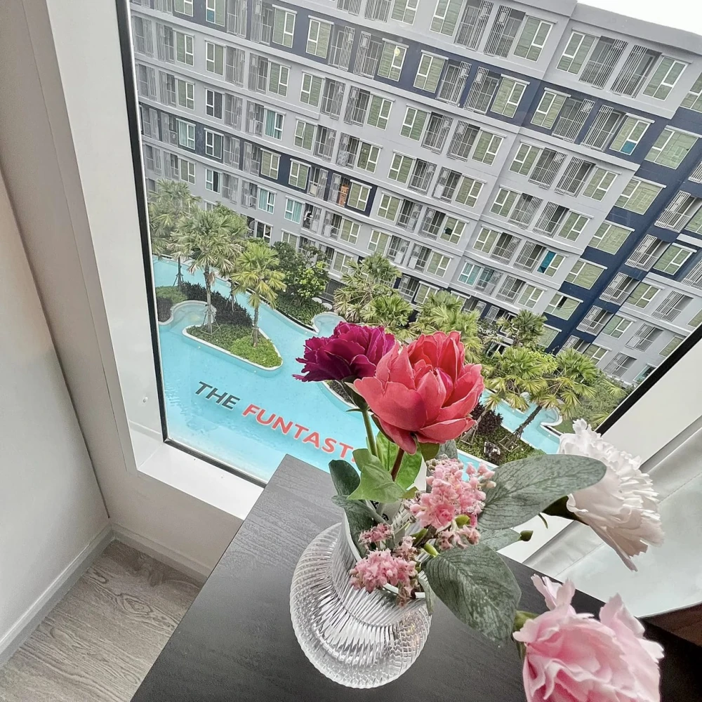For rent: Kave Town Island, 7th floor, pool view, beautiful room, fully furnished, book now, don't miss out.