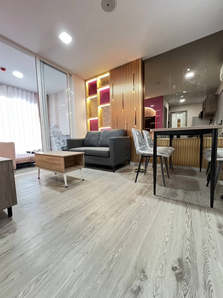 For rent: Kave Town Island, 7th floor, beautiful room, fully decorated, comfortable to live in. I must say that you can't miss it. Reserve now.