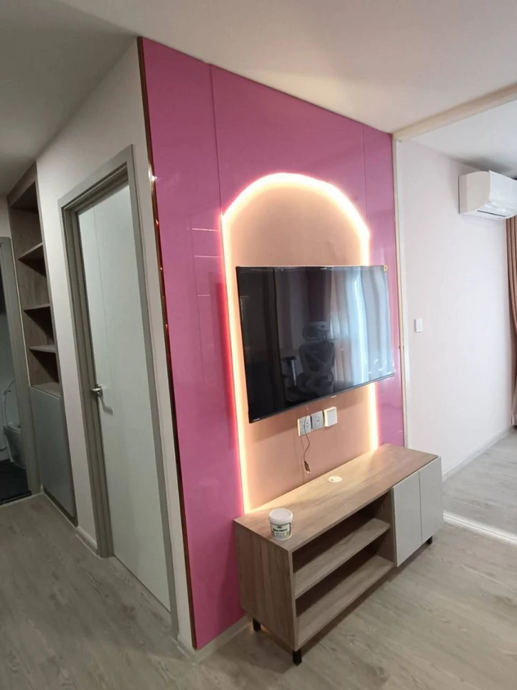 For rent: Kave Town Island, 7th floor, beautiful room, fully decorated, comfortable to live in. I must say that you can't miss it. Reserve now.