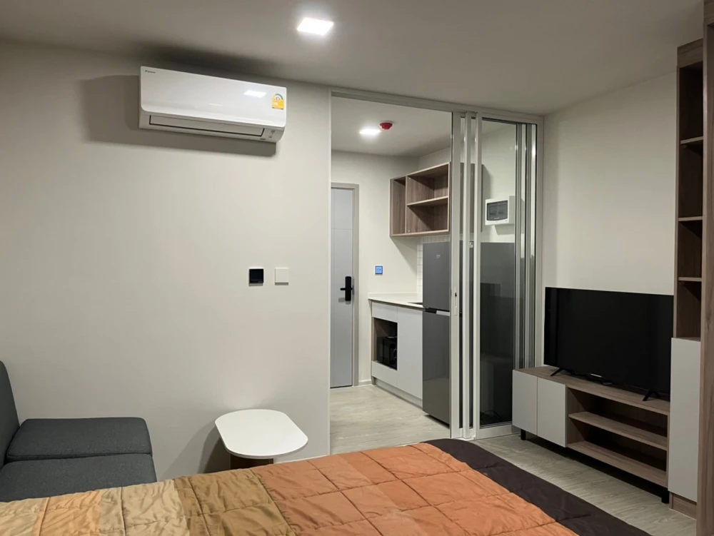 For rent: Kave Town Island, fully furnished room, ready to move in, reserve now, don't miss out, hurry!