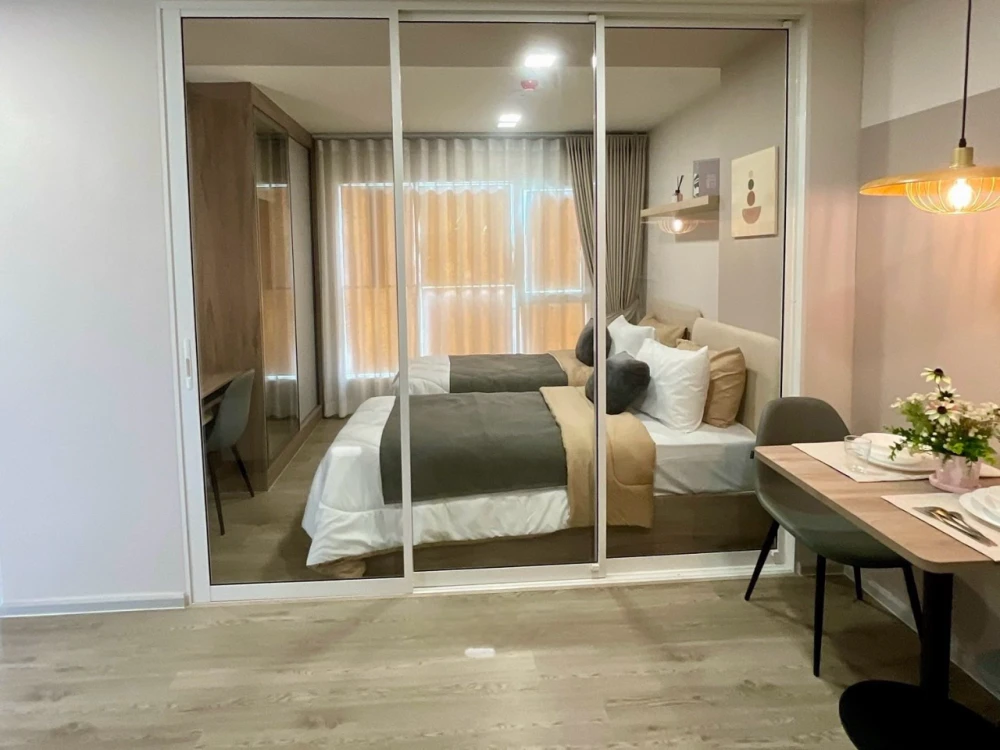 For rent: Kave Town Island, beautifully decorated room with a theme. Comes with complete furniture and appliances. Just bring your bags and move in.