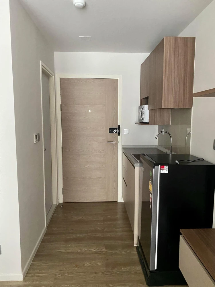 For rent Kave Town Shift 4th floor, swimming pool view, fully furnished, book now, don't miss out.