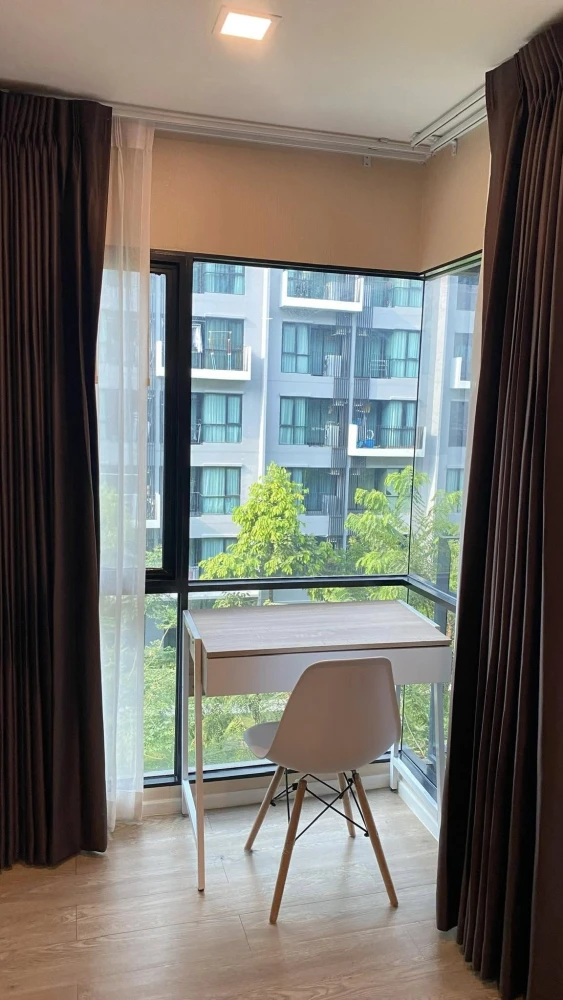 For rent: Kave Town Shift, 4th floor, fully furnished room, ready to move in. If interested, hurry and reserve now. Don't miss out.