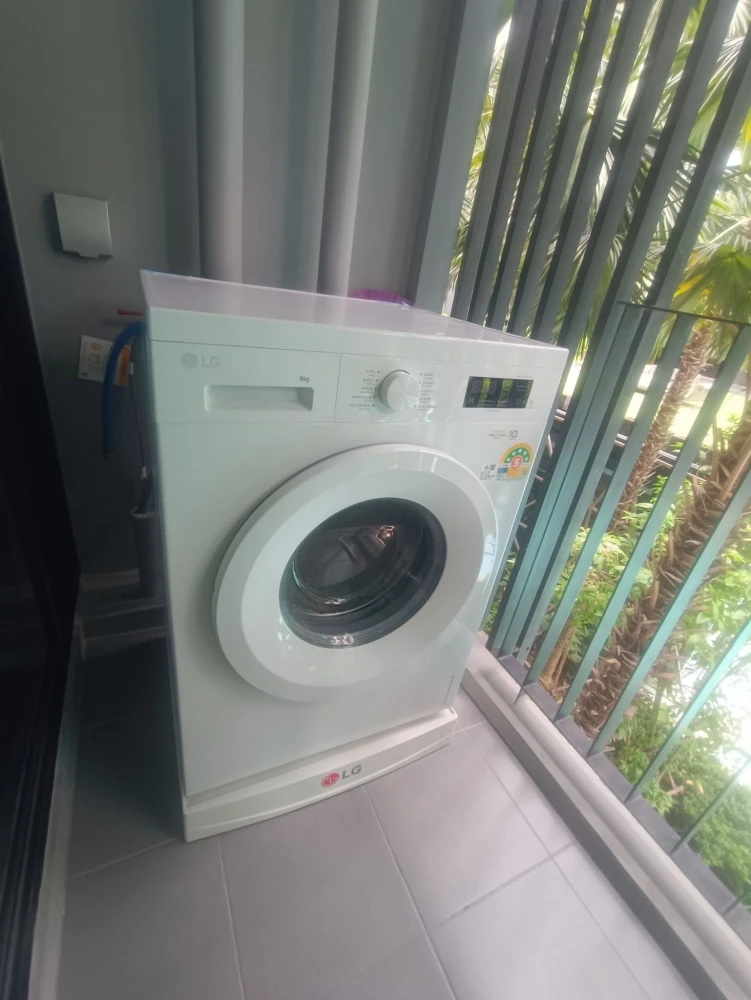 For rent: Kave Town Shift, comes with a complete set of electrical appliances, pool view. You will regret it if you miss it.