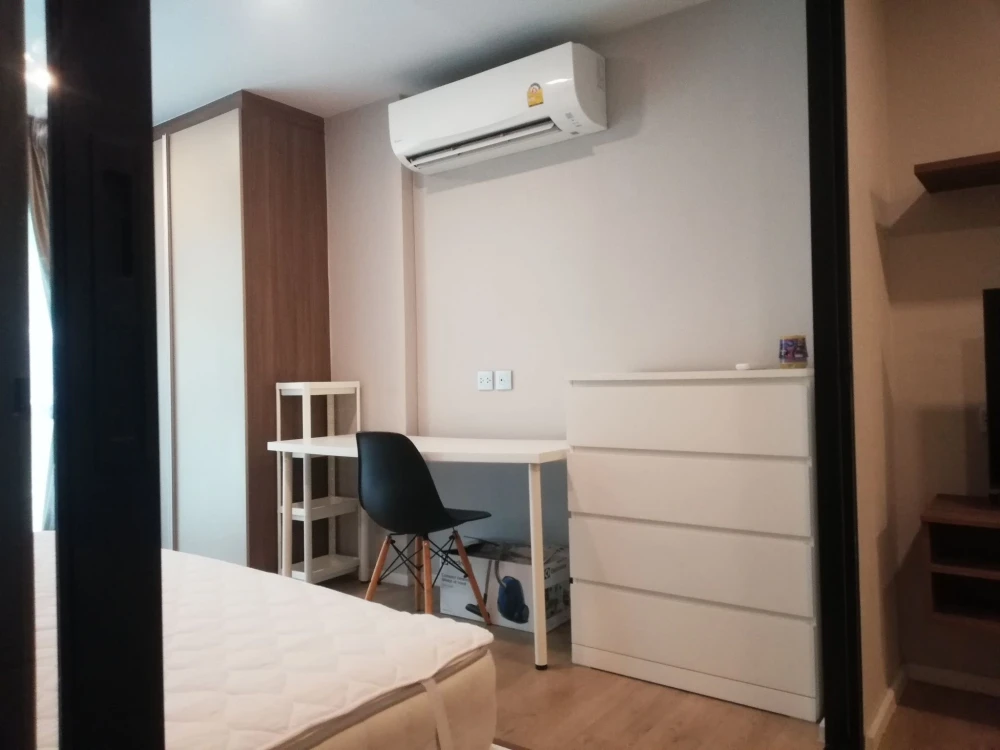 For rent: Kave Town Shift, comes with a complete set of electrical appliances, pool view. You will regret it if you miss it.