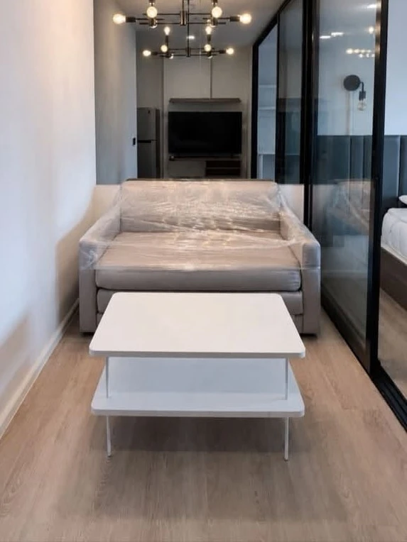 Kave Town Shift condo for rent, 8th floor, great location, pool view, fully furnished. Book now!
