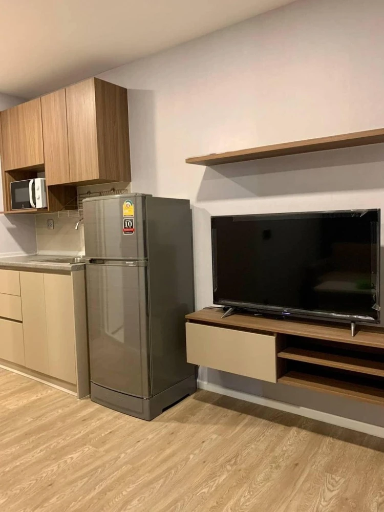 For rent: Kave Town Space, 3rd floor, outside view, fully furnished, book now, don't miss out.