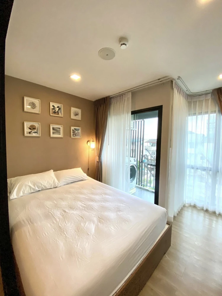 For rent: Kave Town Space, 6th floor, outside view, beautiful room, fully furnished, worth living in, book now, don't miss out.