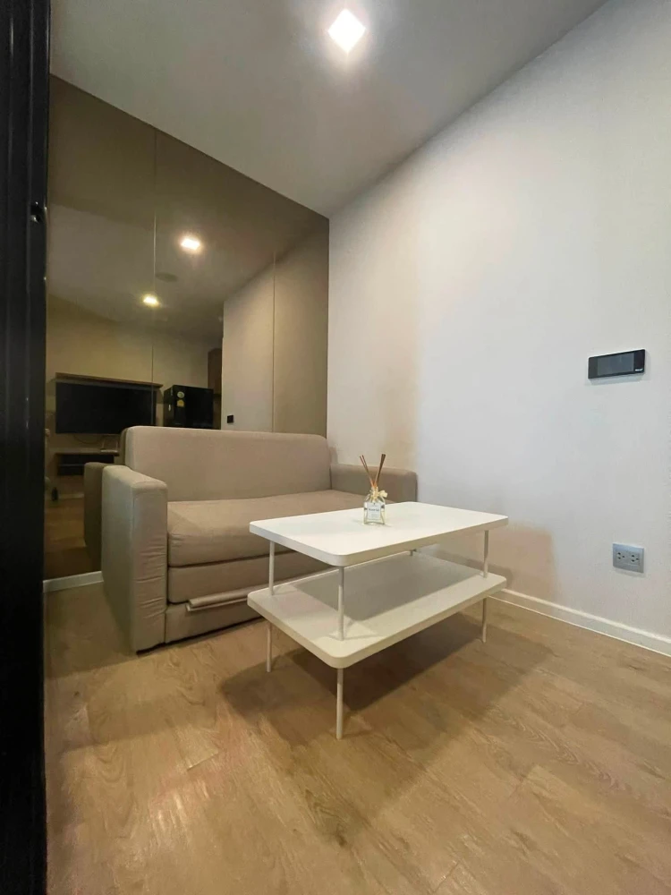 Kave Town Space for rent, 8th floor. Fully furnished with appliances. Just bring your suitcase and move in!