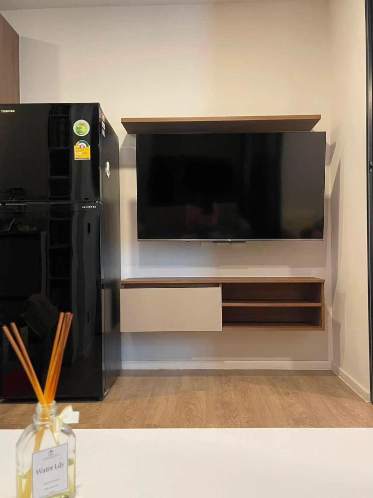 Kave Town Space for rent, 8th floor. Fully furnished with appliances. Just bring your suitcase and move in!