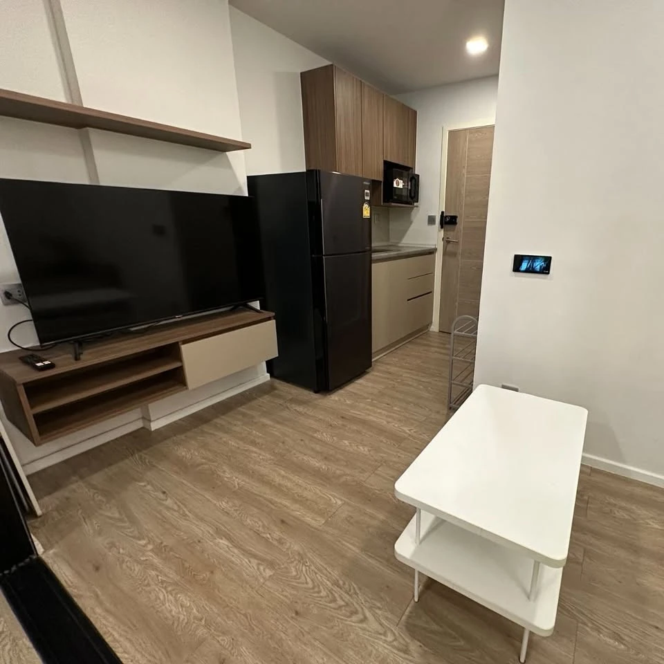 For rent: Kave Town Space, a nice room with complete furniture and appliances. Reserve now, don't wait, hurry!