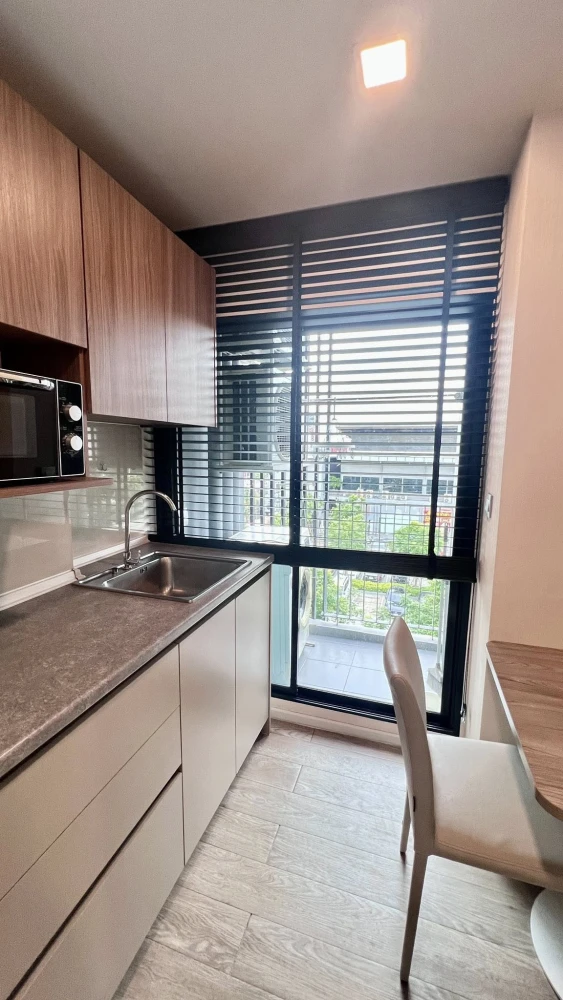 For rent: Kave Town Space, ready to move in, fully furnished, complete with amenities. Good like this, hurry and book now!