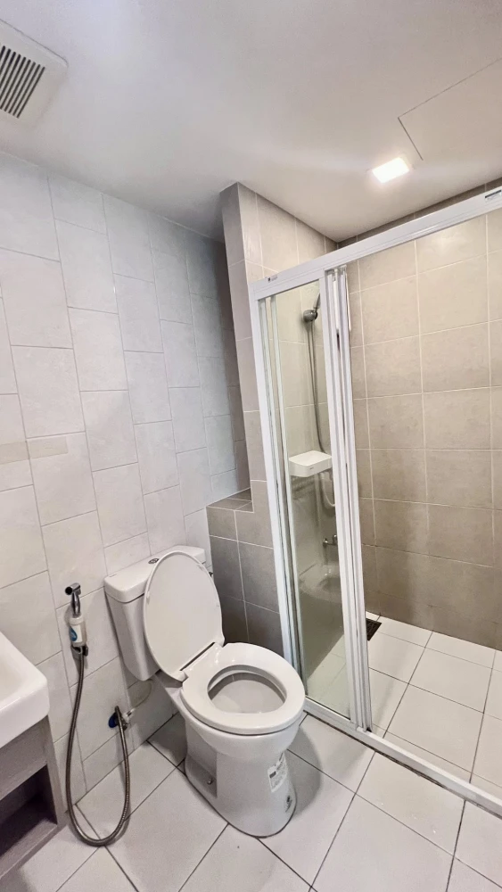 For rent: Kave Town Space, ready to move in, fully furnished, complete with amenities. Good like this, hurry and book now!